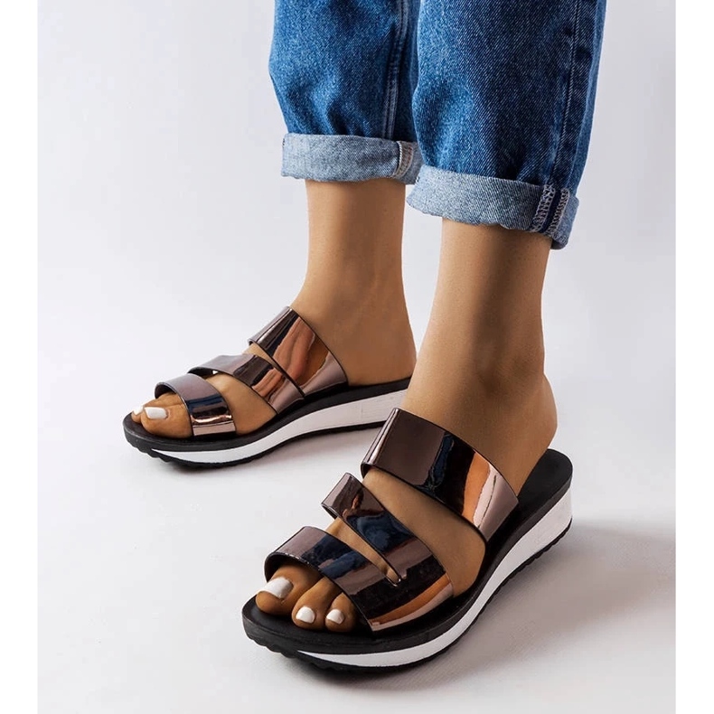 Dame loafers i sort læder med en tyk sål 2