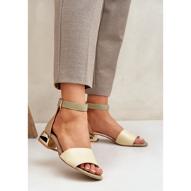 Lædersandaler på guldhæl Laura Messi 2143 Beige 2