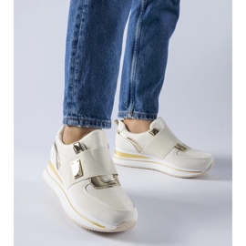 D/GMR Beige slip-on sneakers med Sages platform 2