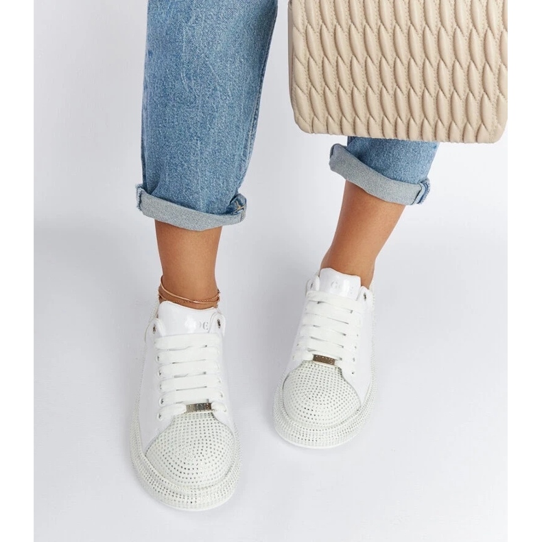 D/GMR Hvide sneakers med rhinestones Goe NN2N4011 2