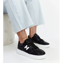 D/GMR Sorte sneakers på en hvid Mentha platform 2