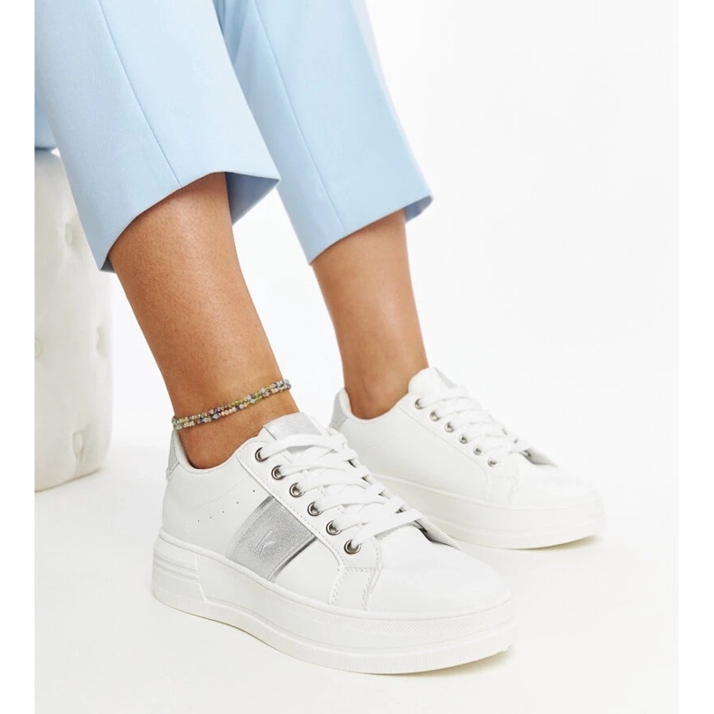 D/GMR Hvide og sølv sneakers med en tyk Finestra sål 1