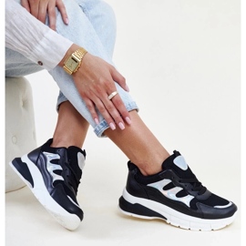 Sorte sneakers med tyk Matea-sål 1