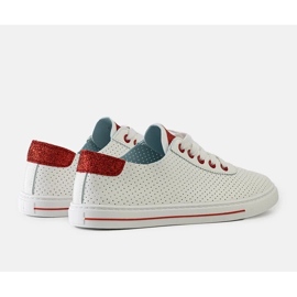 Kvinders hvide perforerede sneakers blonder -op sneakers 2