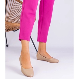 D/CEO Beige Ballerinas på en skjult kile af Eco -Leather Savelia 2