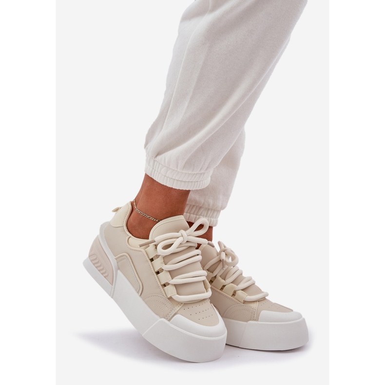 Kvinders sneakers med tykke snørebånd på platformen beige 1