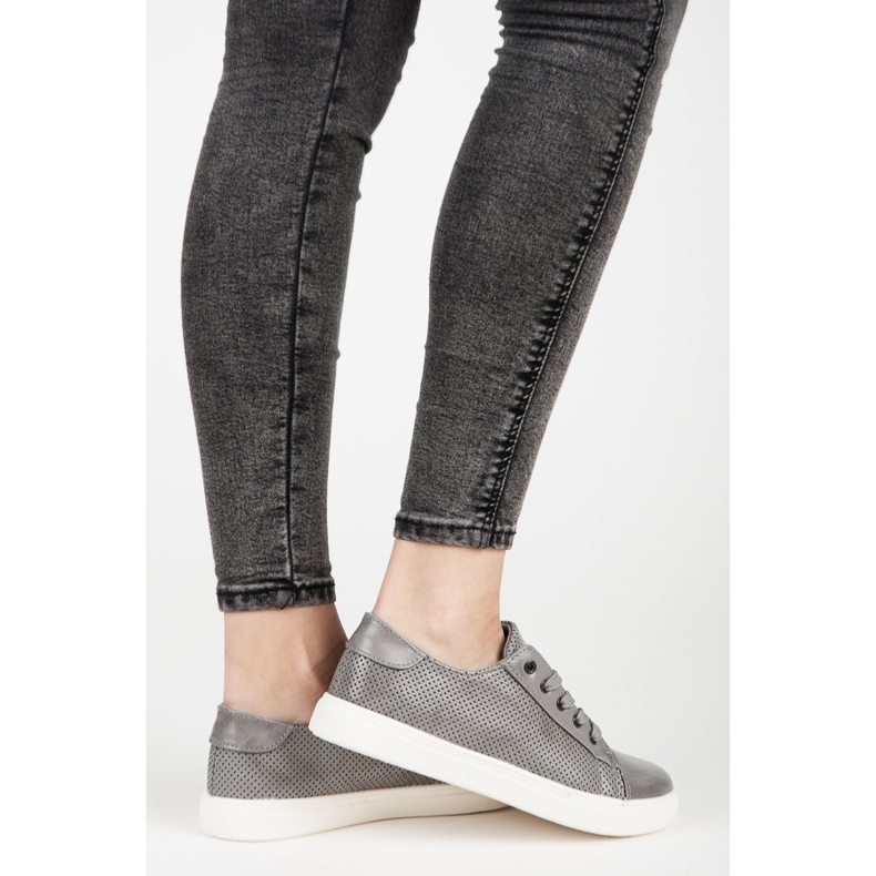 Gennembrudte sneakers grå 1