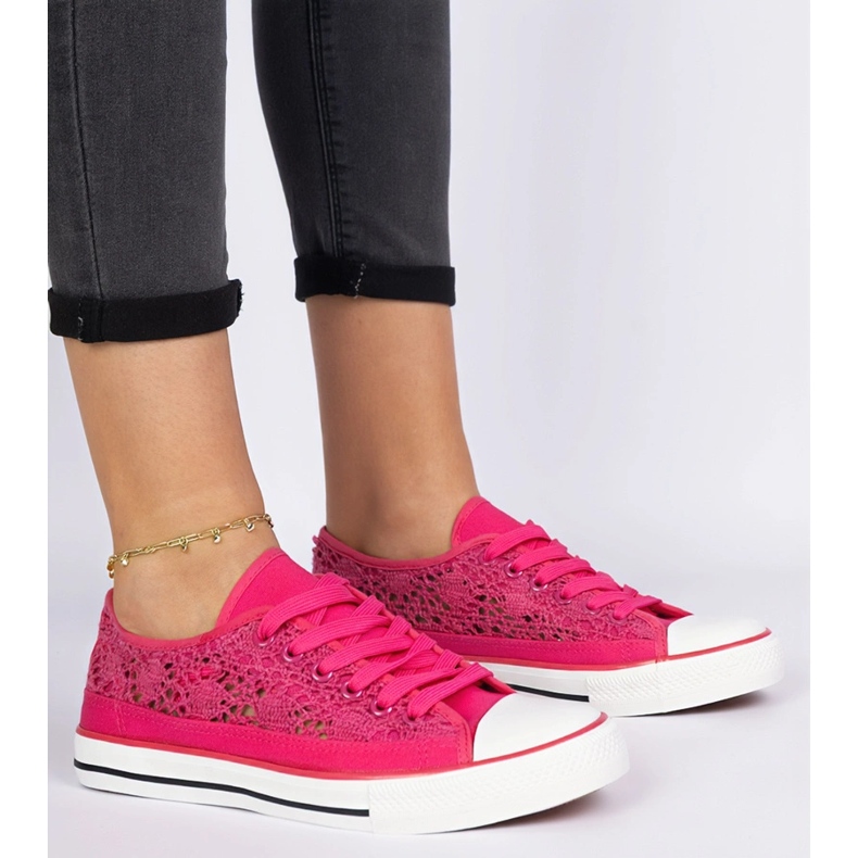 Lyserøde kvinders openwork sneakers 2