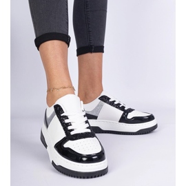 Sorte damesneakers med tyk sål 1