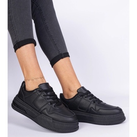 Sorte damesneakers med tyk sål 1