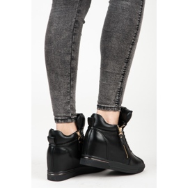 Sorte sneakers 2