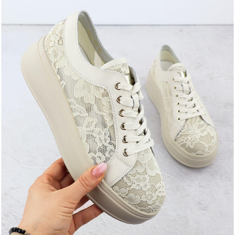 Sko på beige blonder platform S.Barski Hy51-059 1