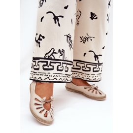 Flad ballerinaer lavet af naturlig læder zazoo 10179 beige 2