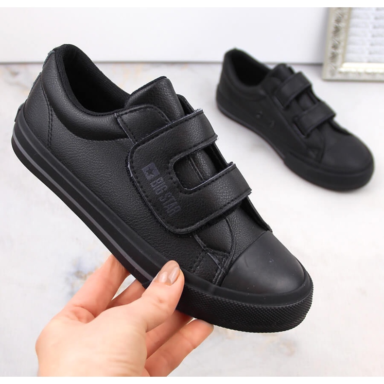 Børnesneakers lavet af økologisk læder med velcro, sort Big Star LL374073 1