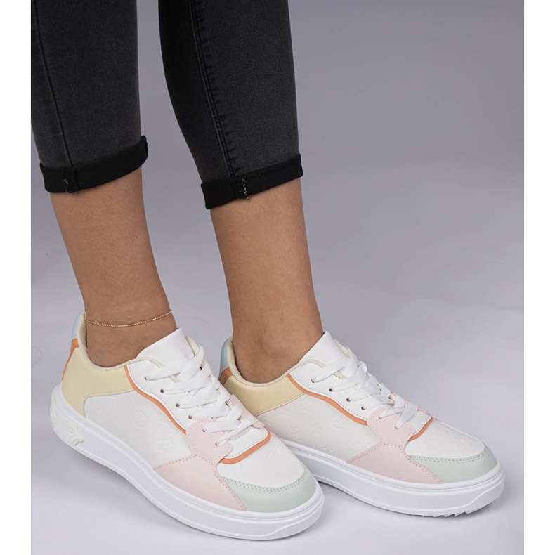 Hvide og gule sports-sneakers fra Eco-Leather 2