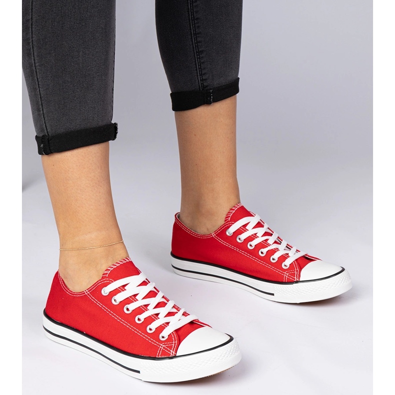 Røde klassiske kvinders sneakers 1
