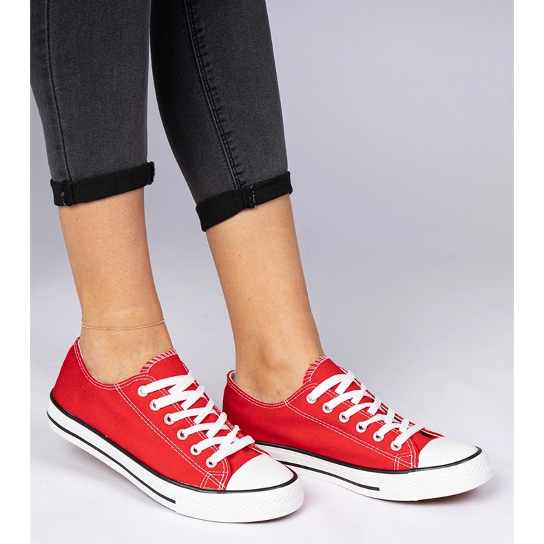 Røde klassiske kvinders sneakers 2