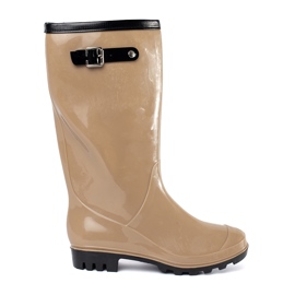 Beige lakerede kvinders galoshes 1