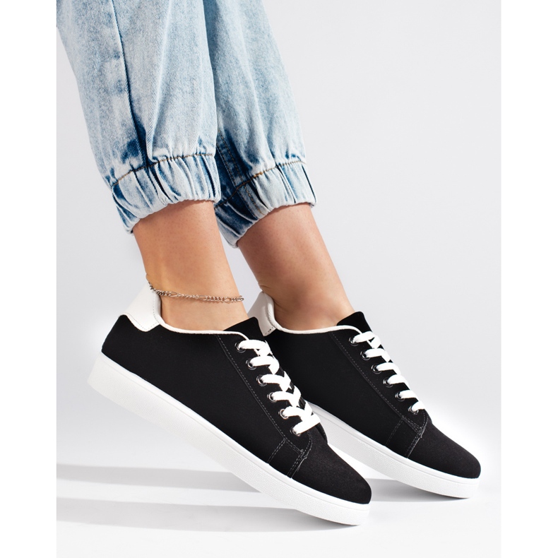 Sneakers i sort ruskind til kvinder 2