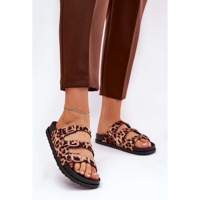 Kvinders flip flops med striber og spænde med brun leopardprint 2