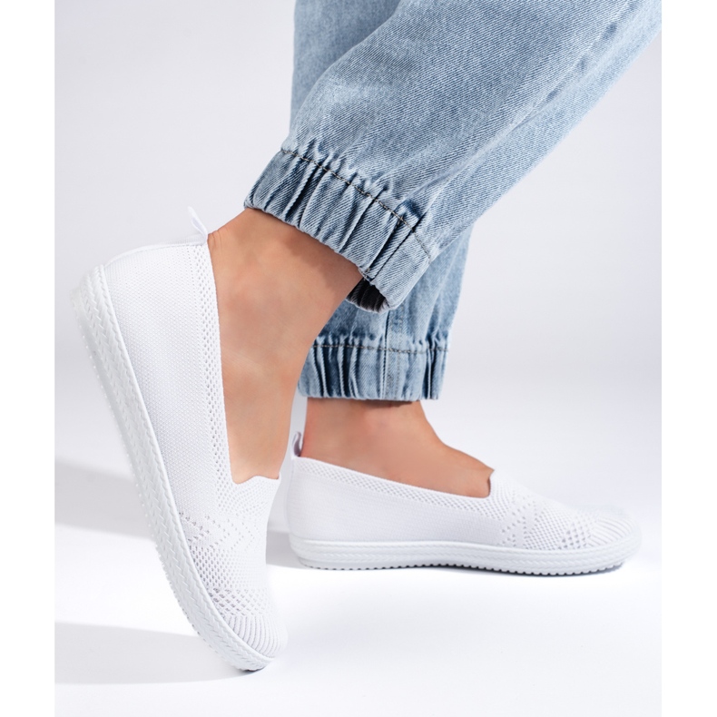 Slip-on i hvidt stof til kvinder 2