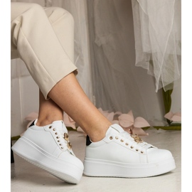 Kvinders hvide og hvide sneakers dekoreret med sten 2