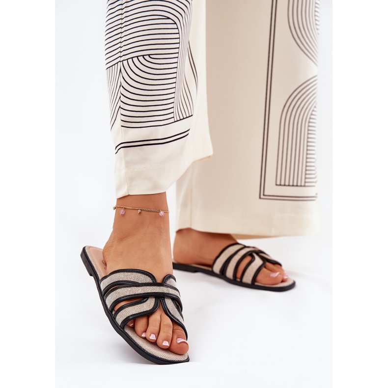Klassiske kvinders flade beige-sorte flip flops 2