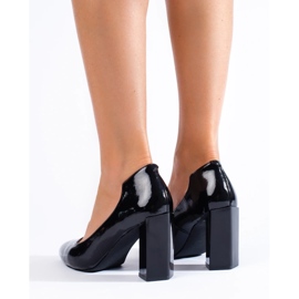 Elegante pumper sort 2
