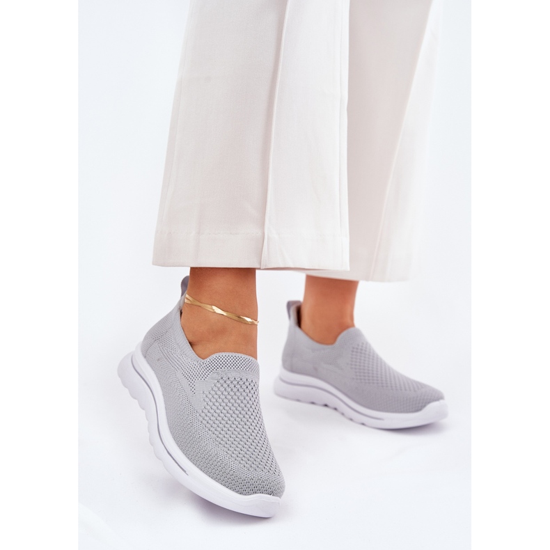 Kvinders grå glidede materiale sneakers 2