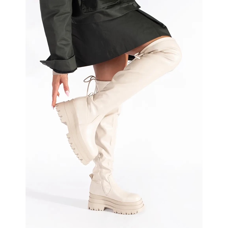 Creme platform musketerer beige 2