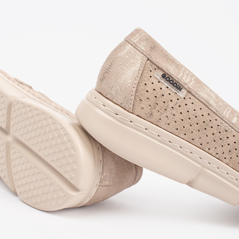 Goodin Beige Openwork Loafers med et gyldent element 2