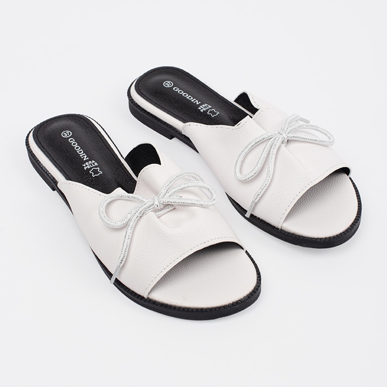 Goodin Hvid flad flip flops med en bue 1