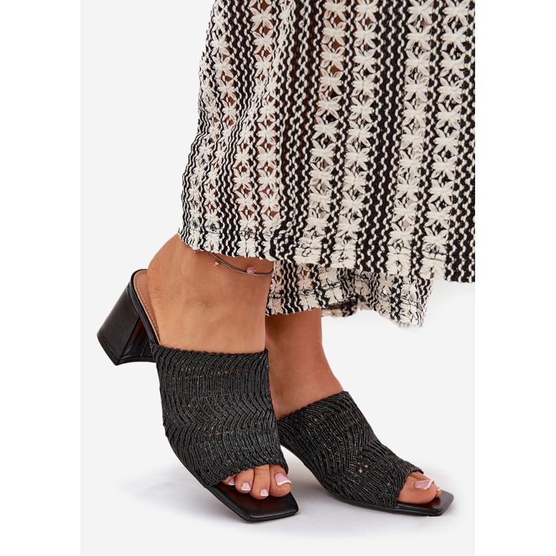 Kvinders flip flops med sorte hæle 1