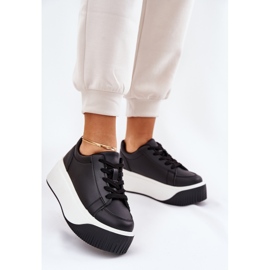 Sneakers på en massiv platform glat sort 2
