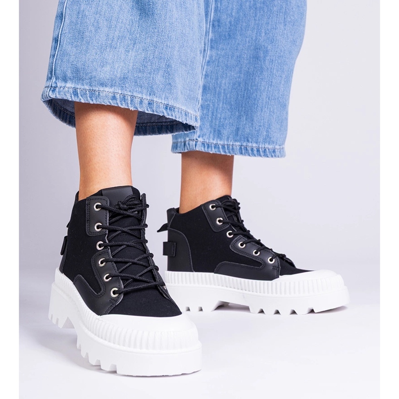 Inna Sorte høj platform sneakers Grotta 1