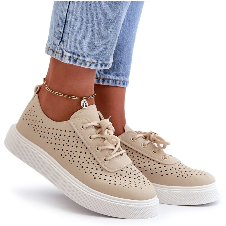 Openwork sneakers sneakers på den beige platform 4
