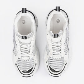 Sportowe hvide og hvide sneakers med mesh 2