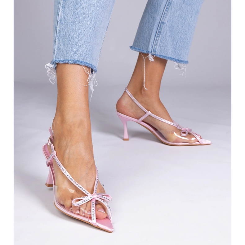 Pink gennemsigtige sandaler på en pin med zirkoner lyserød 1