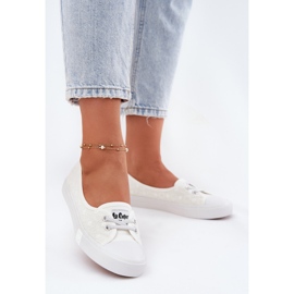 Sneakers Women's Sneakers med broderi Lee Cooper LCW-25-31-3447L White hvid 2