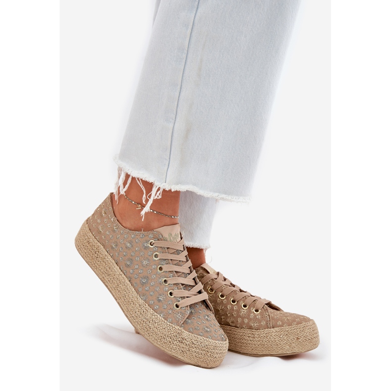 Patrouched Women's Sneakers på platformen med Lee Cooper LCW-25-08-3646L Khaki Braid beige 1