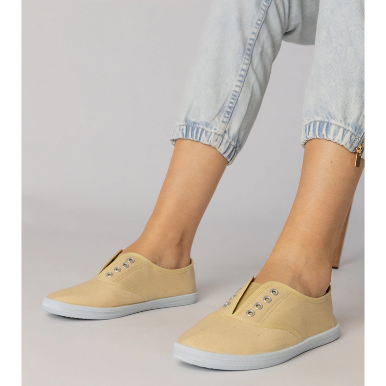 Slip-on sneakers i gråt stof 1