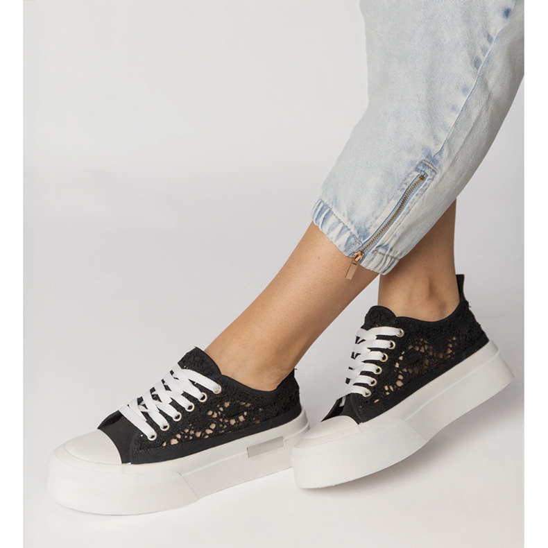 Sorte sneakers sneakers kvinders åbne arbejde 2