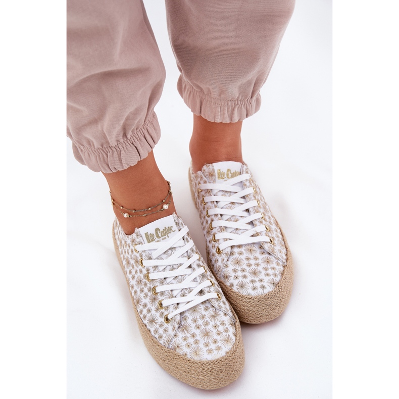 Patrouched Women's Sneakers på platformen med Lee Cooper LCW-25-08-3648L White and Gold hvid 2