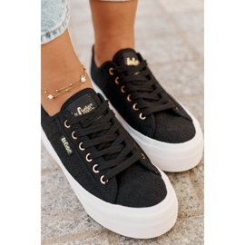 Kvinders sneakers med blonder Lee Cooper LCW-25-31-3439L sort 2