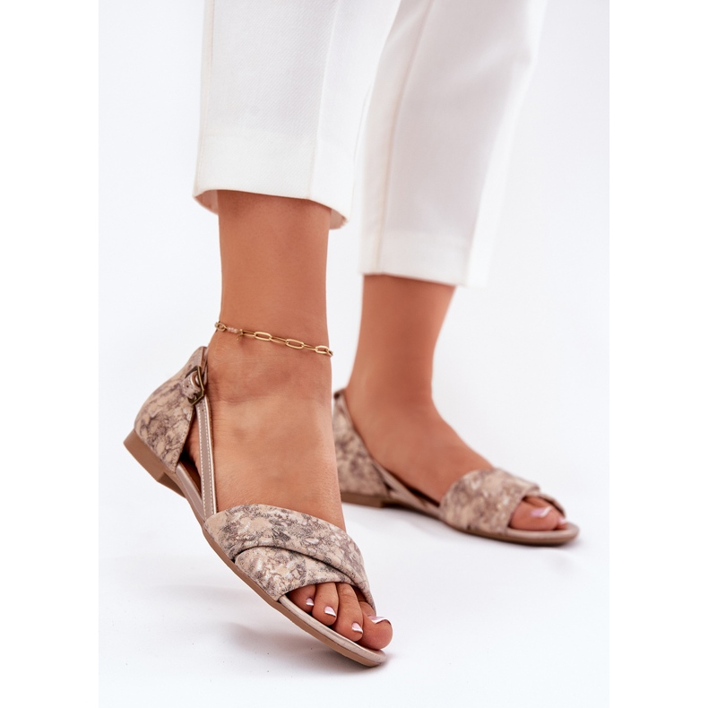 Maciejka Flat Sandals 04614-25 Zlotys gylden 2