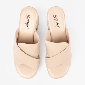 Seastar Beige flip -flops på stolpen 1