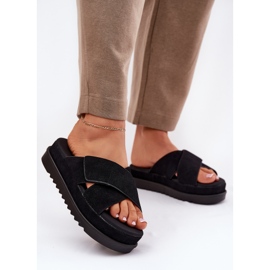 Kvinders flip flops på platformen med sorte striber 2