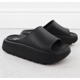 Kvinders flip flops på en tyk platform Pool Beach Black News 7303 sort 2