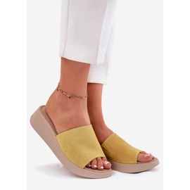 Kvinders ruskind flip -flops på Panto Fino RR267038 kile gul 1