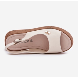 Kvinders lædersandaler på Vinceza 41476 beige kile 2
